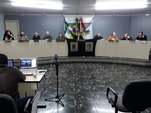Vereadores de São Domingos votam e aprovam em primeiro turno Projeto para adequar Regimento Interno da Casa Legislativa